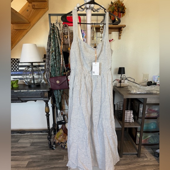 Quince Dresses & Skirts - Quince 100% Linen Striped Midi Dress Pockets Blue & White NWT Size M